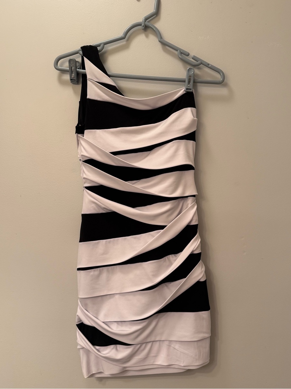 Ruby Rox Black and White One-Shoulder Layered Dress Size S